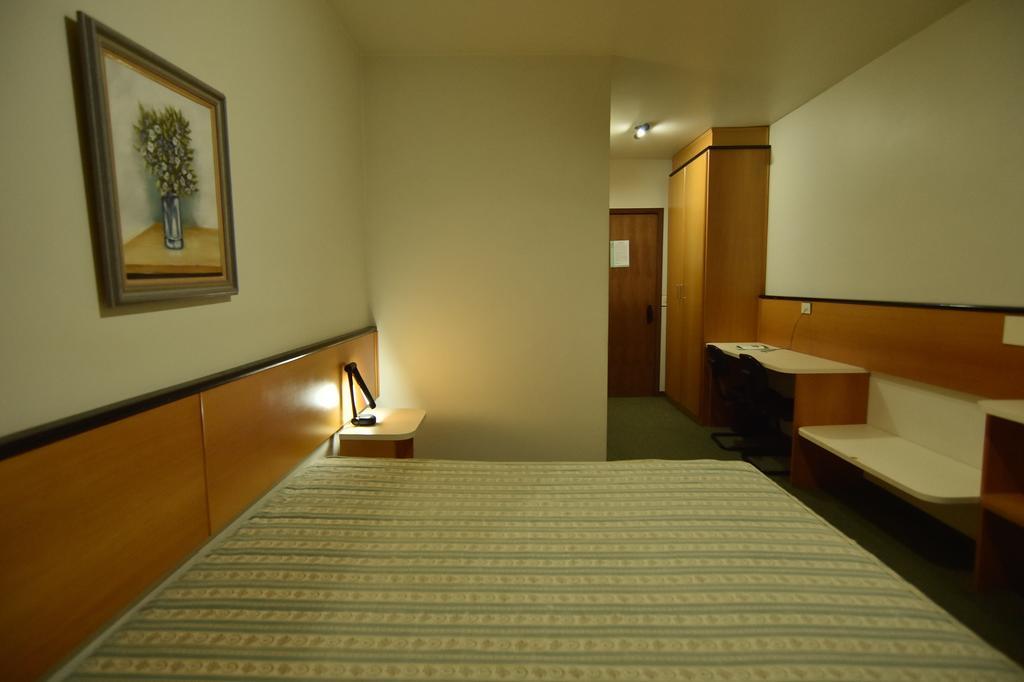 Park Hotel Morotin Santa Maria  Rum bild