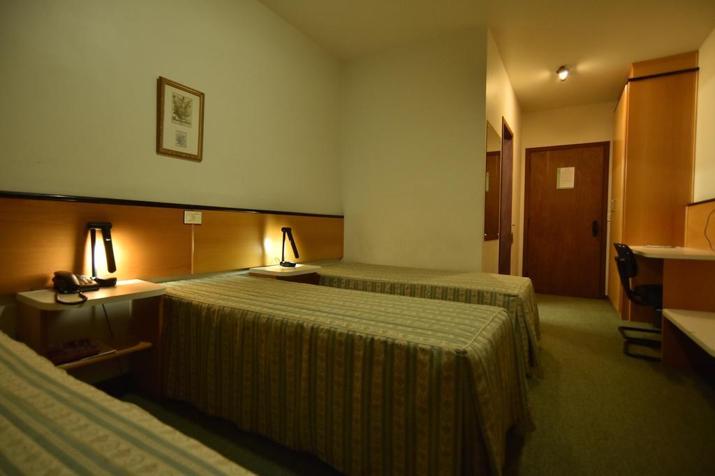 Park Hotel Morotin Santa Maria  Rum bild
