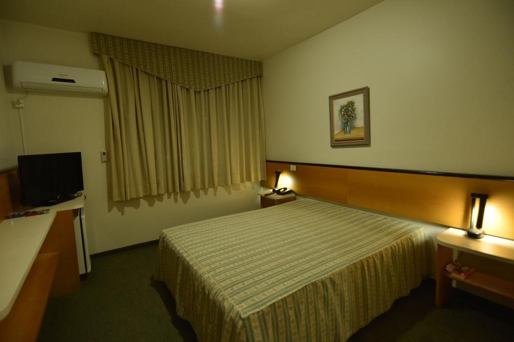 Park Hotel Morotin Santa Maria  Rum bild